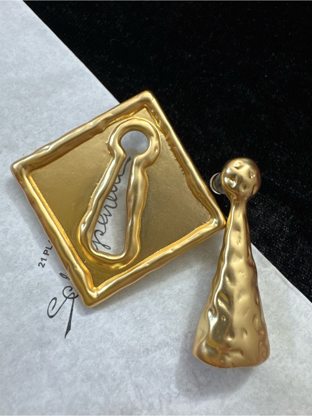 Schiaparelli inspired Gold Sculptural Drop Earrings - Elegant Women Accessories
